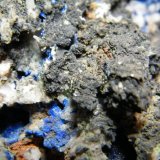 Azurite, Duftite, Mottramite, Calcite etc.
155mm x 120mm x 100mm
(Autor: Heimo Hellwig)