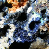 Azurite, Duftite, Mottramite, Calcite etc.
155mm x 120mm x 100mm
(Autor: Heimo Hellwig)