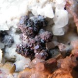 Cuprite and Calcite
123mm x 76mm x 71mm
(Autor: Heimo Hellwig)