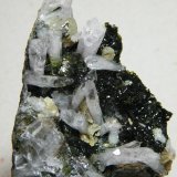 Quartz and Epidote
58mm x 78mm x 35mm
(Autor: Heimo Hellwig)