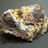 Mimetite
121mm x 72mm x 65mm
(Autor: Heimo Hellwig)