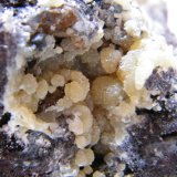 Mimetite
121mm x 72mm x 65mm
(Autor: Heimo Hellwig)
