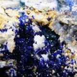 Azurite
110x110mm
(Autor: Heimo Hellwig)