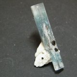 Beryl (variety aquamarine)
L: 55mm x Dia: 10mm
(Autor: Heimo Hellwig)
