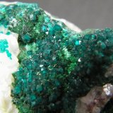 Dioptase and Malachite
35mm x 70mm x 70mm
(Autor: Heimo Hellwig)
