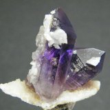 Quartz var Amethyst
40mm x 32mm x 20mm
(Autor: Heimo Hellwig)
