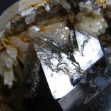 Quartz
108mm x 74mm x 82mm
(Autor: Heimo Hellwig)
