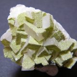 Duftite on Calcite
43mm x 30mm x 34mm
(Autor: Heimo Hellwig)