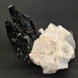 Aegirine
90mm x 85mm x 70mm
(Autor: Philippe Durand)