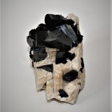 Arfvedsonite and microcline
55mm 40mm x 40mm
(Autor: Philippe Durand)