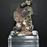 Fluorite and Pyrite and Galena
45mm x 30mm x 25mm
(Autor: Philippe Durand)