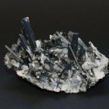 Stibnite
90mm x 60mm x 50mm
(Autor: Philippe Durand)