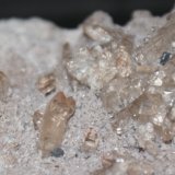 Topaz
80mm x 80mm x 40mm
(Autor: Philippe Durand)