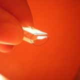 Quartz
1.9 cm tall x 0.6 cm wide and 0.6 cm deep
(Autor: Reelgoodwoman)