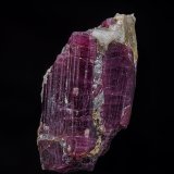 Elbaite
4.3 x 2.5 cm
(Autor: am mizunaka)