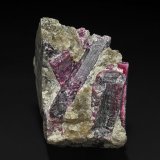 Elbaite
7.6 x 7.3 cm
(Autor: am mizunaka)