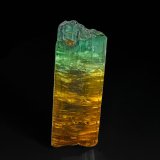 Elbaite
7.2 x 2.3 cm
(Autor: am mizunaka)