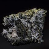 Epidote, Quartz, Calcite
11.7 x 14.4 cm
(Autor: am mizunaka)