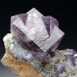 Fluorite
6x4x3 cm overall size
(Autor: Jesse Fisher)