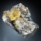 Fluorite
8x5x3 cm overall size
(Autor: Jesse Fisher)