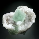 Fluorite, Quartz
6x4x3 cm overall size
(Autor: Jesse Fisher)