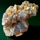 Fluorite and Baryte
12 x 8 cm
(Autor: mineralenzo)