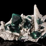 Fluorite, Quartz
21 x 12.5 x 11 cm / main crystal: 6.1 cm
(Autor: MIM Museum)