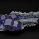 Fluorite, Calcite, Quartz
11.0 x 3.3 cm
(Autor: am mizunaka)