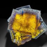 Fluorite
9.6 x 9.7 cm
(Autor: am mizunaka)