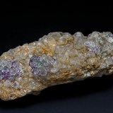 Fluorite, Quartz
8.8 x 3.1 cm
(Autor: am mizunaka)