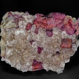 Fluorite, Quartz
4.5 x 3.5 cm
(Autor: am mizunaka)