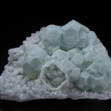 Quartz, Fluorite
10.5 x 6.3 cm
(Autor: am mizunaka)