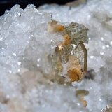 Baryte and Dolomite on Quartz
Baryte is 2 cm
(Autor: Bob Harman)
