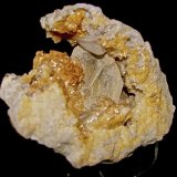 Baryte and Calcite on Dolomite
the Barite crystal is about 3.5 cm. The calcite crystal is 2 cm.
(Autor: Bob Harman)