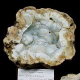 Quartz (variety chalcedony)
15 cm
(Autor: Bob Harman)