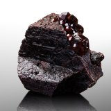 Genthelvite
5,0 x 3,0 x 4,5 cm
(Autor: MIM Museum)