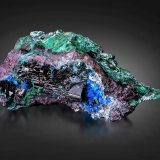 Gerhardtite and Buttgenbachite
6.5 x 3 x 4 cm / main crystal: 2.8 cm.
(Autor: MIM Museum)