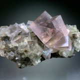 Fluorite
11x6x6 cm
(Autor: Jesse Fisher)