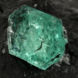Beryl (variety emerald)
45x32x33mm, xl=10x9mm
(Autor: Fiebre Verde)