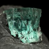 Beryl (variety emerald)
45x32x33mm, xl=10x9mm
(Autor: Fiebre Verde)
