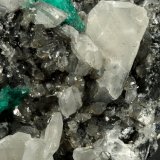 Beryl (variety emerald), Calcite, Pyrite
95x75x75mm, xl=15mm
(Autor: Fiebre Verde)