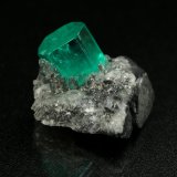 Beryl (variety emerald), Calcite
xl=9x7mm
(Autor: Fiebre Verde)