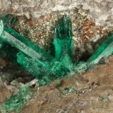 Beryl (variety emerald), Calcite, Pyrite
107x95x40mm, xls upto 10mm
(Autor: Fiebre Verde)