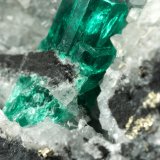 Beryl (variety emerald), Calcite, Pyrite
70x65x43mm, xl=12mm
(Autor: Fiebre Verde)