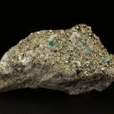 Beryl (variety emerald), Calcite, Pyrite
92x41x52mm, main xl=4mm
(Autor: Fiebre Verde)