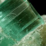 Beryl (variety emerald), Calcite
xl=10mm
(Autor: Fiebre Verde)