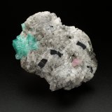 Beryl (variety emerald), Calcite, Fluorapatite
73x50x43mm, aggregate=25x15mm, fluorapatite xl=6mm
(Autor: Fiebre Verde)