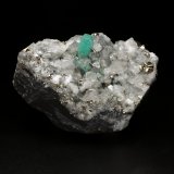 Beryl (variety emerald), Calcite, Pyrite
64x44x56mm, xl=12x5mm
(Autor: Fiebre Verde)