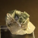 Fluorapatite and Quartz
44mm x 34mm x 38mm
(Autor: Firmo Espinar)