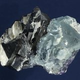 Ferberite with Fluorite
84 x 75 x 55 mm
(Autor: GneissWare)